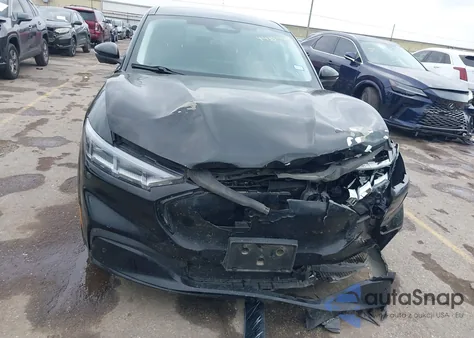 2021 Ford Mustang Mach-E Premium z USA, uszkodzony, nr VIN 3FMTK3SU5MMA02754